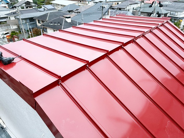 リピーターのお客様/板金屋根カバー工法!