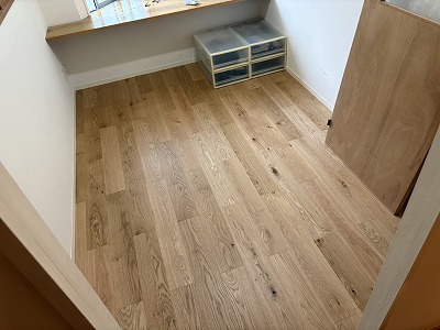 フローリング貼替工事