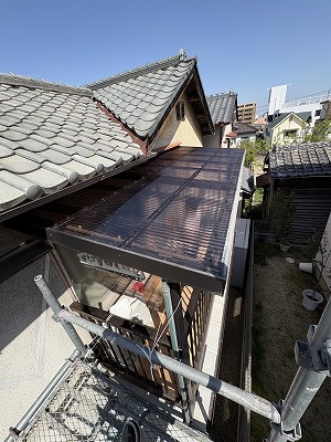 テラスの張替工事|光を取り込み、雨の日も安心な空間へ