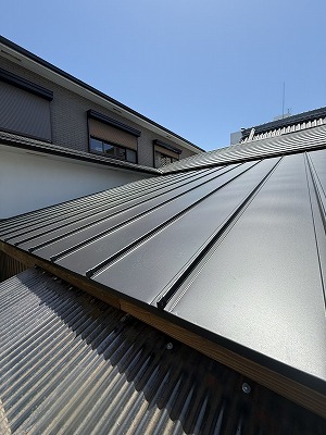 屋根葺き替え工事