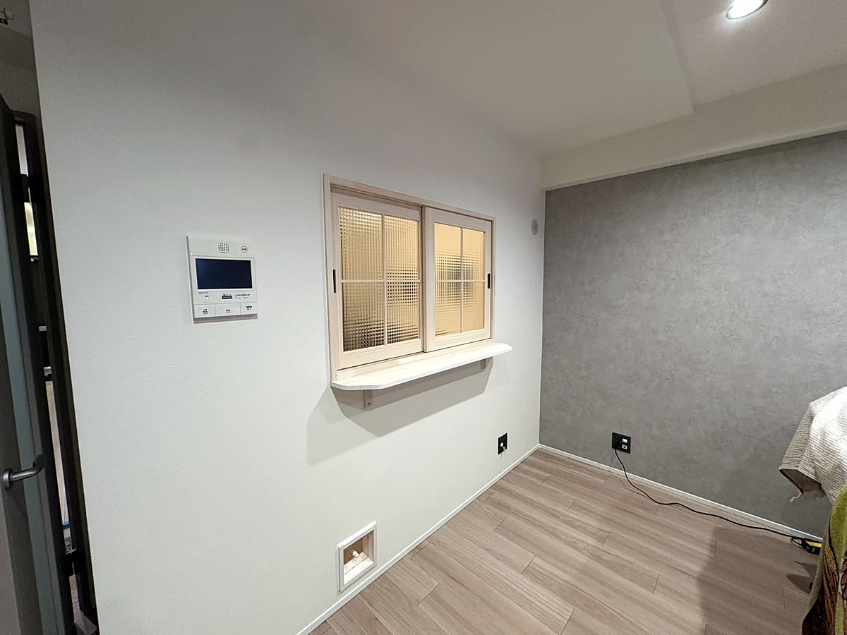 室内窓の設置工事|光と風が通る、明るくおしゃれなお部屋に!